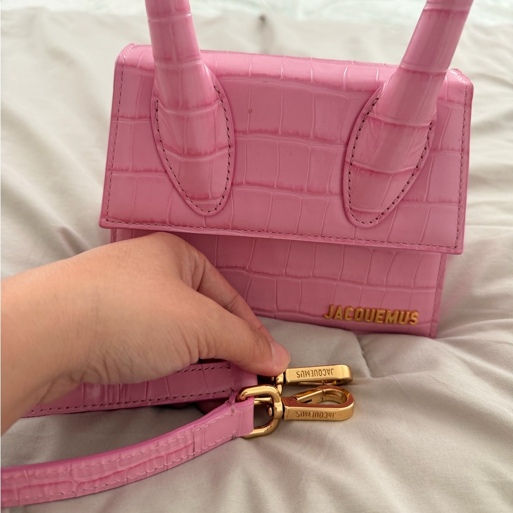 Jacquemus Pink Croc Mini Chiquito Top-Handle Bag - Picture 8 of 8